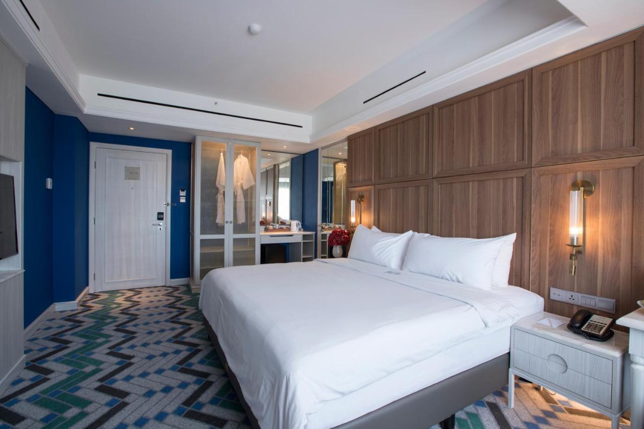 Paragon & Residences Surabaya