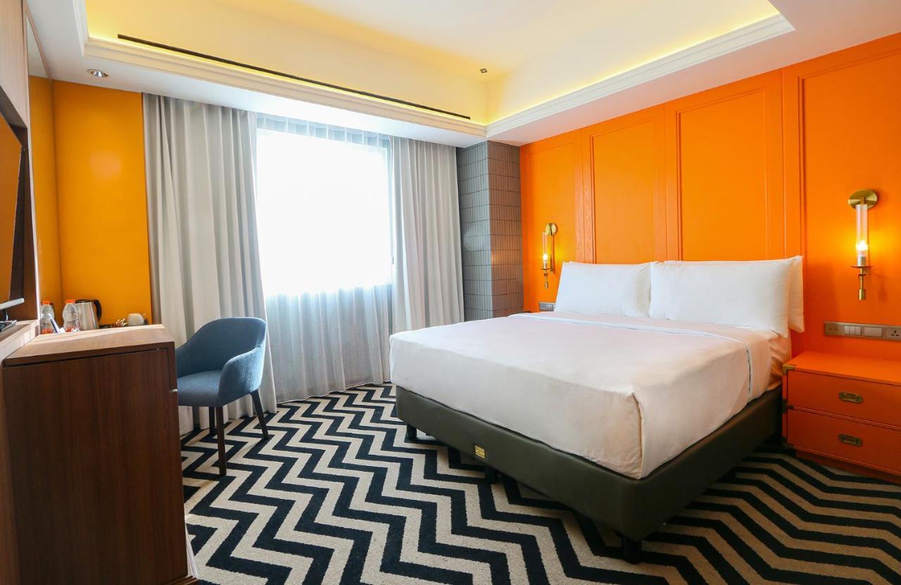 Paragon & Residences Hotel Surabaya